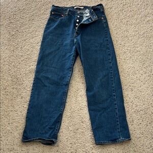 Women’s Dark Blue Ribcage Straight Levi’s - size 31